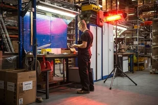 Master Promiennik elektryczny CHAP 18 1,8 kW ! Ogr000978 - Ogrzewanie przenośne - miniaturka - grafika 2