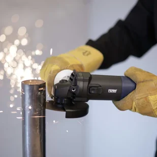 Ferm FERM PROFESSIONAL Szlifierka kątowa, 950 W, 125 mm, AGM1095P - Szlifierki i polerki - miniaturka - grafika 2