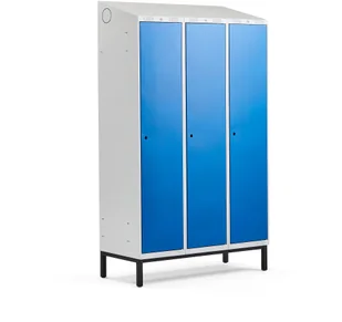 AJ Produkty Szafa ubraniowa ze skośnym daszkiem, na nóżkach - Szafki BHP AJ Produkty Szafa ubraniowa ze skośnym daszkiem, na nóżkach - Szafki BHP - miniaturka - grafika 11