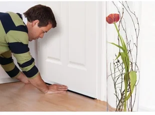 Tesa Uszczelka szczotkowa Tesa Standard biel 100x3,7cm H0543300 - Uszczelki - miniaturka - grafika 5