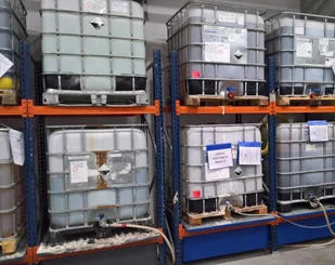 098 Bezpieczny regał paletowy na 6 paletopojemników 1000l wymiary wanien 3200x1300xh200mm długość całkowita regału 3470 mm) 09878972 78972-uniw - Szafy i regały magazynowe - miniaturka - grafika 7