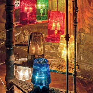 Kartell Take lampa stołowa, oliwkowa zieleń - Lampy stojące - miniaturka - grafika 3