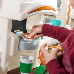 Step2 Kuchnia Dla Dzieci Zabawa z Przyjaciółmi 488599 - Zabawki AGD - miniaturka - grafika 3