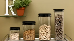 Plast Team Pojemnik HAMBURG FOOD CANISTER 0,6 L 102 x 102 x 118 mm 5170 - Pojemniki kuchenne - miniaturka - grafika 4