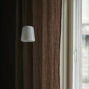 NEW WORKS New Works Material New Edition wisząca szkło opal - Lampy sufitowe - miniaturka - grafika 2