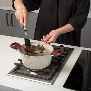 NAVA Łopatka SZPATUŁA silikonowa do kremu masy tortu ciasta biszkoptu 25,5 cm 10-111-014 - Pozostałe akcesoria kuchenne - miniaturka - grafika 3