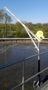 533 Żuraw ze stopą i wciągarką ręczną z liną 12m udźwig 400 kg wysokość podnoszenia 2250-2750 mm) 53376761 76761-uniw - Wyposażenie gospodarstwa rolnego - miniaturka - grafika 4