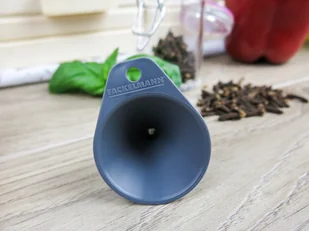 Fackelmann Mini lejek plastikowy do butelek 42675 42675 - Pozostałe akcesoria kuchenne - miniaturka - grafika 2