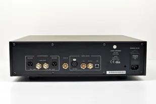 Kinki Studio Kinki Studio VISION DAC-1 - przetwornik cyfrowo-analogowy (czarny) Kinki Studio VISION DAC-1 (czarny) - Przetworniki DAC - miniaturka - grafika 2