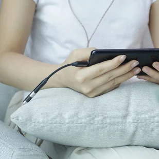 Nillkin Adapter HiFi Headphone Amplifier wzmacniacz słuchawek audio USB-C- Mini Jack 3,5 mm (Czarny) NILADAHIFIDECODE.BLK - Ładowarki do telefonów - miniaturka - grafika 2