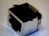 Pozostałe akcesoria sieciowe - . Gniazdo RJ45 SMT ekranowane SXT rj45thtekrsxt - miniaturka - grafika 1