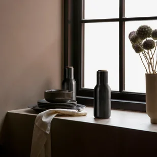 MENU Menu BOTTLE Młynek do Soli i Pieprz, Przypraw - Zestaw Młynków Czarny 4415859 - Młynki do soli i pieprzu - miniaturka - grafika 2