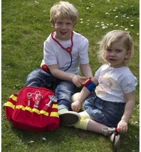 Klein Plecaczek Lekarski z Wyposażeniem DE - Zabawy w naśladowanie dorosłych - miniaturka - grafika 2