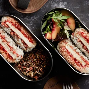 Black+Blum Stalowy pojemnik na żywność Bento Box almond / grey BAM-BT-L016 - Lunch boxy - miniaturka - grafika 15