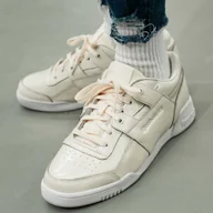 Sneakersy damskie - Reebok "Reebok W LO Plus Iridescent Damskie Różowe (CM8951)" adult  CM8951 - miniaturka - grafika 1
