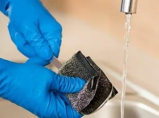 Vileda PROFESJONALNA Zmywak Inox Glitzi Power Pad 2szt 141656 000896 - Ściereczki, gąbki, czyściki - miniaturka - grafika 6