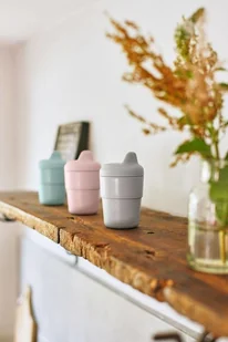 Lassig Kubek z silikonową pokrywką z dziubkiem Little Chums Kot solution-bc-7420-0 - Miseczki i talerzyki dla dzieci - miniaturka - grafika 8