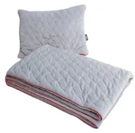 Koce i narzuty dla dzieci - Pulp Pulp, Kocyk pikowany, dwustronny, Gwiazdy, Szary, 80x100 cm + Poduszka - miniaturka - grafika 1