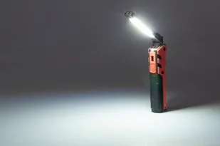 Velamp Lampa robocza IR439 wielofunkcyjna z akumulatorem LED IR439 - Latarki - miniaturka - grafika 7