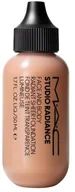 Podkłady do twarzy - MAC Podkład Studio Radiance Face And Body Radiant Sheer Foundation W2 50 ml - miniaturka - grafika 1