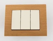 Sterowniki i przekaźniki - VILMA Włącznik potrójny beżowy VILMA P510-030-02BE - miniaturka - grafika 1