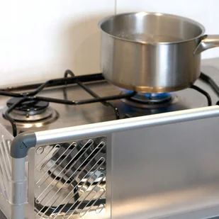 BebeDue Zabezpieczająca osłona do płyty kuchennej - Zabezpieczenia dla dzieci - miniaturka - grafika 4