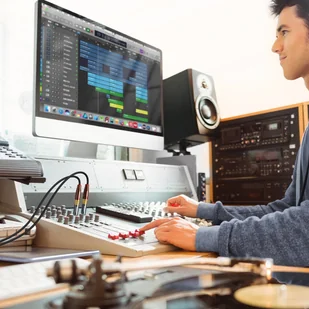 Ugreen Ugreen przejściówka adapter jack 6,35 mm (męski) na RCA (żeński) złoty (AV169) hurtel-81872-0 - Adaptery i przejściówki - miniaturka - grafika 4