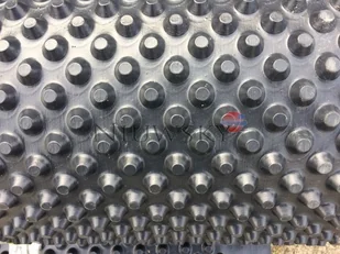 Folia kubełkowa 8 mm, 400 g/m2  rolka 2m x 20m 40m2 AT Foil 400 2x20m - Folie budowlane - miniaturka - grafika 4