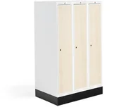 Meble do szkół i przedszkoli - AJ Produkty Szafka do szatni 03, 3 moduły, 3 drzwi, 1340x900x550 mm, brzoza, z podstawą - miniaturka - grafika 1