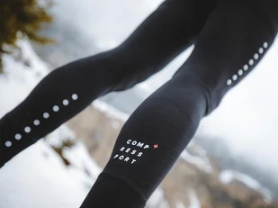 Compressport Kompresyjne legginsy do biegania męskie WINTER TRAIL UNDEER CONTROL FULL TIGHTS - Spodnie sportowe męskie - miniaturka - grafika 6