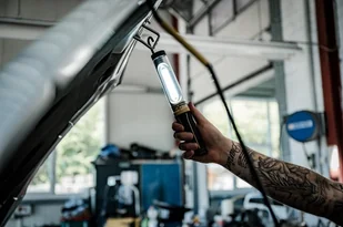 Lampa prętowa LED WL 500 A z akumulatorem - Oświetlenie warsztatowe - miniaturka - grafika 6