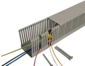 Kanały kablowe - Schneider Kanał-grzebieniowy-80xh40-2m E264 - miniaturka - grafika 1