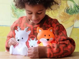 Flow Amsterdam Flow Amsterdam - lampka nocna LED jelonek Fabian - Wyposażenie pokoiku dziecięcego - miniaturka - grafika 11
