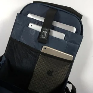 Roncato Plecak na laptop do 15,6'' Defend tablet 10'' 417166 01 - Plecaki - miniaturka - grafika 17