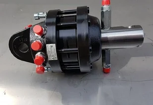 913 91359988 Rotator hydrauliczny 4,5 tonowy na trzpień 59988-uniw - Wyposażenie gospodarstwa rolnego - miniaturka - grafika 2