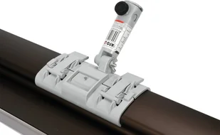 YATO Uchwyt regulowany do szpachli wykończeniowej na przedłużkę lub trzonek - Narzędzia murarskie - miniaturka - grafika 2