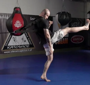 DBX Bushido P2 - DBX Striker - Guma do walki z cieniem, expander bokserski. - Gumy, taśmy, ekspandery - miniaturka - grafika 3