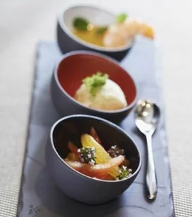 Revol Solid miseczka asymetryncza 40 ml, czarna RV-645845-6 RV-645845-6 RV-645845-6 - Miski i półmiski - miniaturka - grafika 2