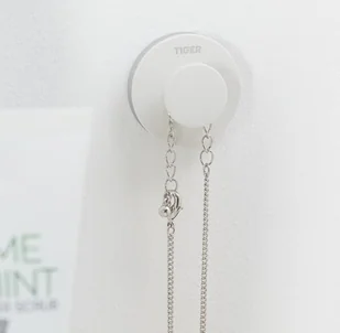 Tiger Urban Haczyk duży biały 13171.3.01.46 - Wieszaki łazienkowe - miniaturka - grafika 3