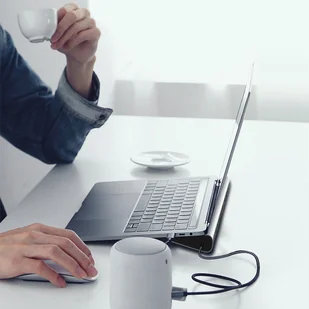 Maclean MCTV-850 - Stacje dokujące i replikatory portów - miniaturka - grafika 5