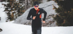 Compressport Czapka biegowa HURRICANE BEANIE czarna - Czapki i chusty sportowe męskie - miniaturka - grafika 7