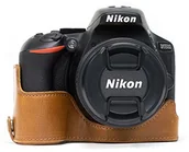 Akcesoria fotograficzne - MegaGear megagear "zawsze gotowy" skórzana torba na aparat do Nikon D5500, d5600  Half-Bottom etui ochronne  trwały, odporny na zadrapania i wgniecenia, brązowy MG1172 - miniaturka - grafika 1