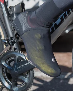 Assos Ochraniacze na buty SPRING FALL BOOTIES blackSeries - Pozostała odzież dla rowerzystów - miniaturka - grafika 7