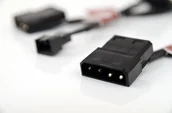 Pozostałe akcesoria sieciowe - Molex Adaptery NOCTUA NA-SAC1 3szt 4-Pin 3-Pin - miniaturka - grafika 1