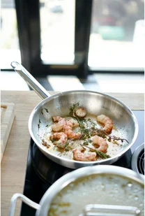 Zwilling Patelnia stalowa płytka Pro 24 cm 65128-240-0 - Patelnie - miniaturka - grafika 4