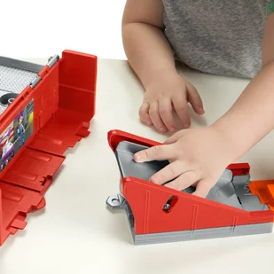 Fisher Price Price Price Blaze i megamaszyny Kaskaderska ciężarówka Zestaw 2w1 GYD04 GYD04 - Samochody i pojazdy dla dzieci - miniaturka - grafika 5