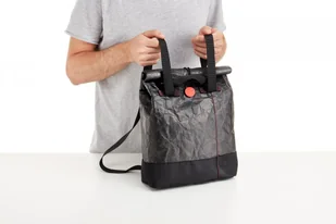 Lekue To Go Limited 1 L Czarny Lunch Box Dwukomorowy Plastikowy Ze Sztućcami I Torbą Termiczną - Lunch boxy - miniaturka - grafika 12