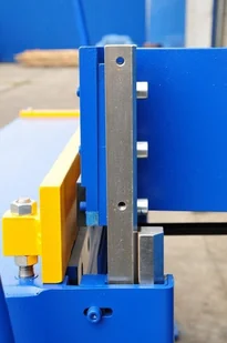 MAAD MAAD NGR-1400/1.5 NOŻYCE GILOTYNOWE GILOTYNA DO BLACHY MAAD NGR-1400/1.5 mm MAAD NGR-1400/1.5 - Nożyce i noże - miniaturka - grafika 3