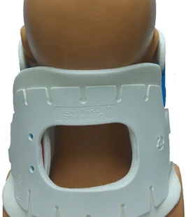 Sinmed Med - Cover Regulowany kołnierz szyjny - dla dzieci Regulowany kołnierz szyjny, przeznaczony jest do stosowania w ratownictwie medycznym. Kołnierz umożliwia uzyskanie 8 ustawień rozmiaru, pozwalając n MCI0 - Meble i wyposażenie gabinetów medycznych - miniaturka - grafika 3