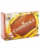 Mydła - CHANDRIKA Ajurwedyjskie Mydło sandałowe z 7 olejam - miniaturka - grafika 1